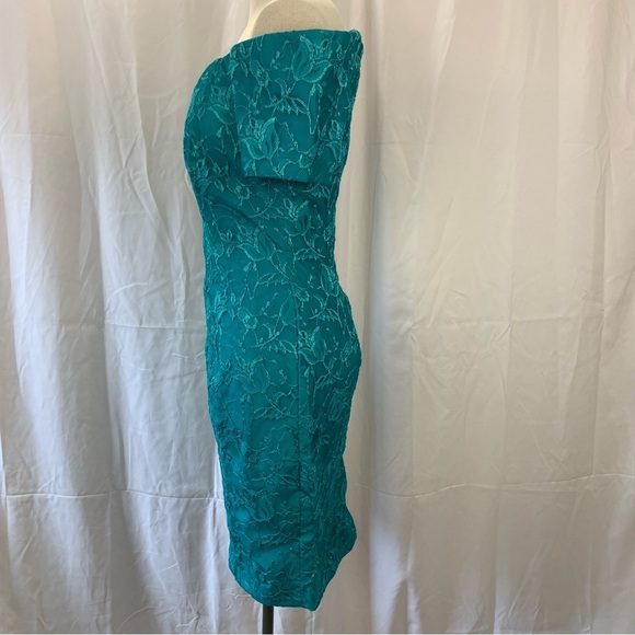 Vintage 1980s Off-Shoulder Dress - Picture 5 of 11